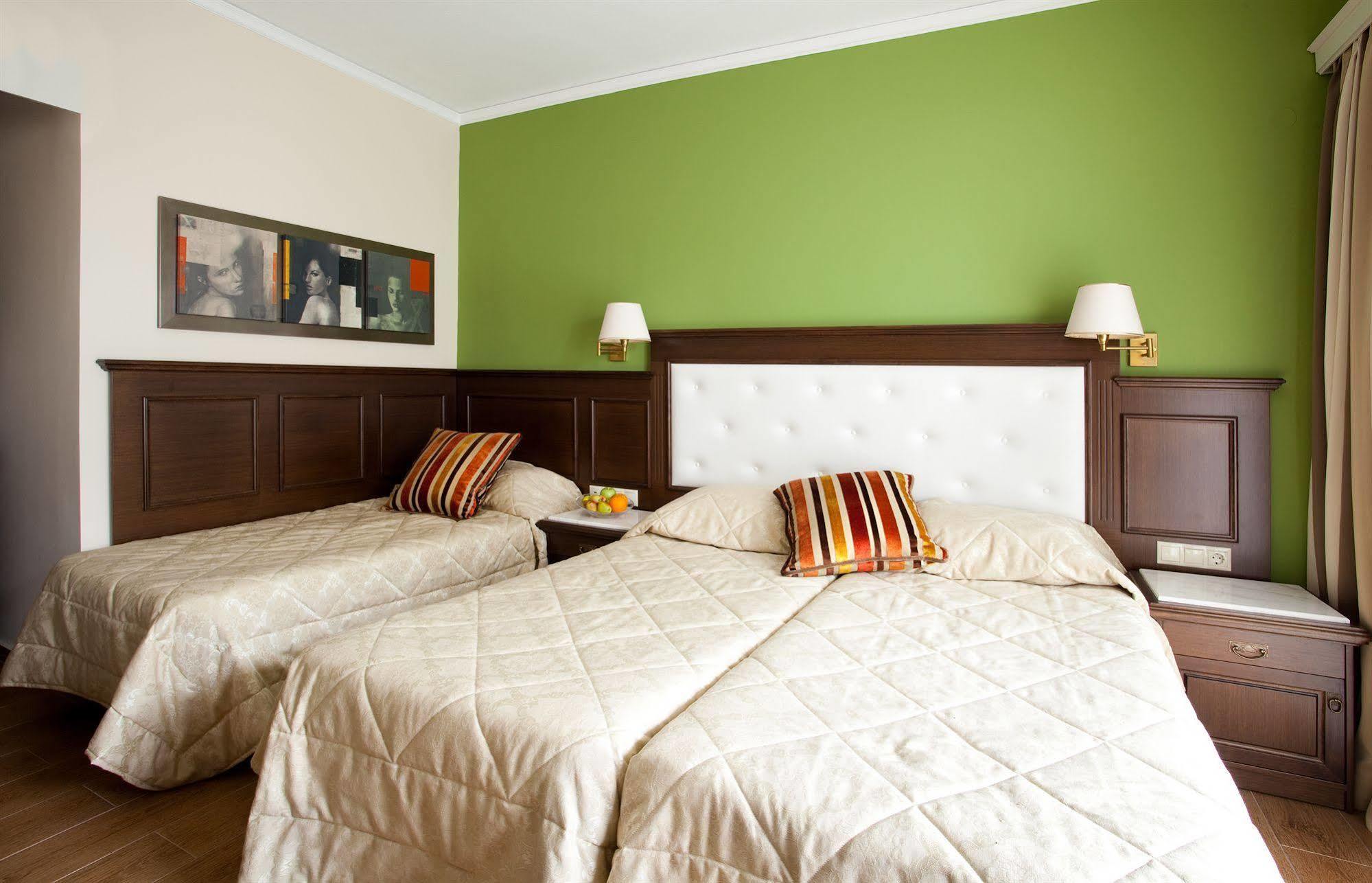 Achillion Palace Rethymno Quarto foto